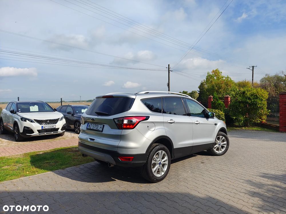Ford Kuga 2.0 TDCi 4x2 Titanium - 29