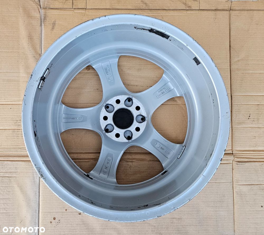 (F45) Mercedes OE W204 C-KLASA / 7,5Jx18 ET44 5x112 / A2054010600 - 5