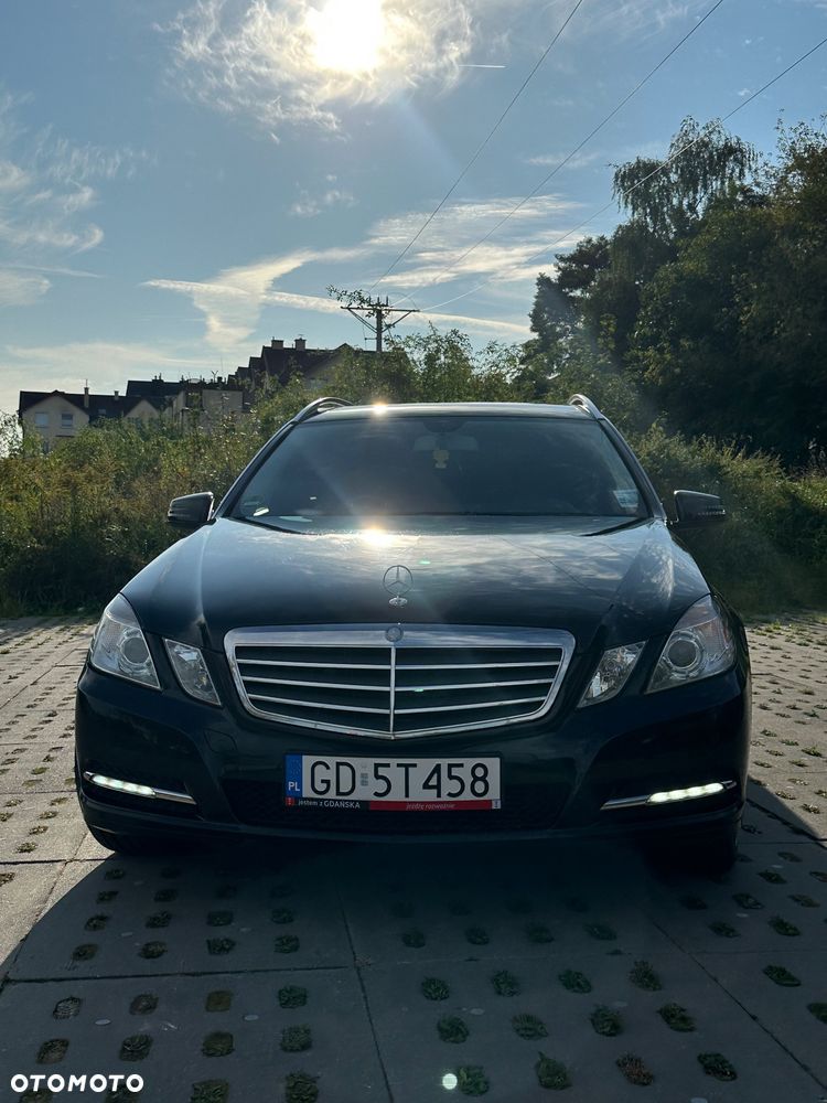 Mercedes-Benz Klasa E 350 CDI 4-Matic BlueEff - 1