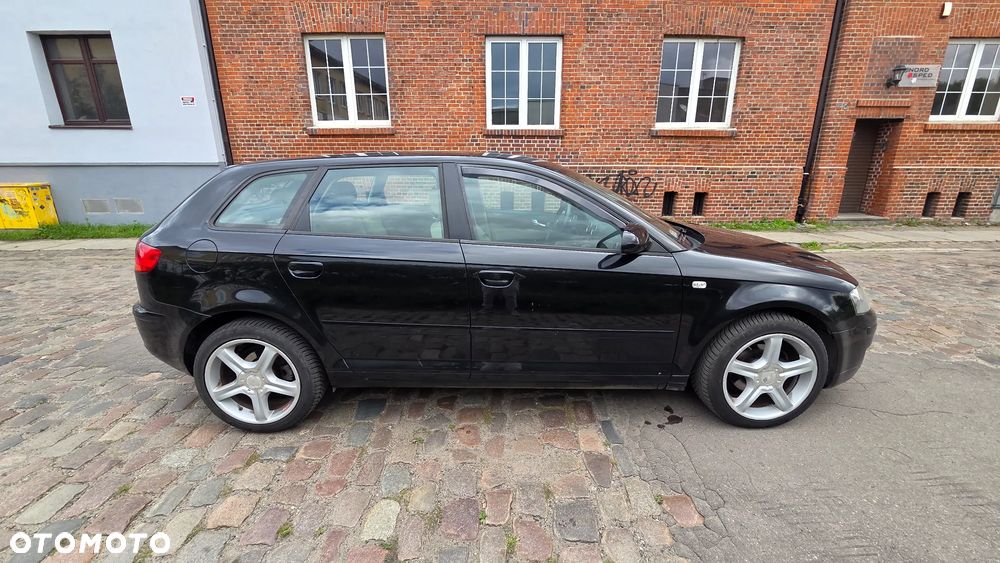 Audi A3 Sportback - 4