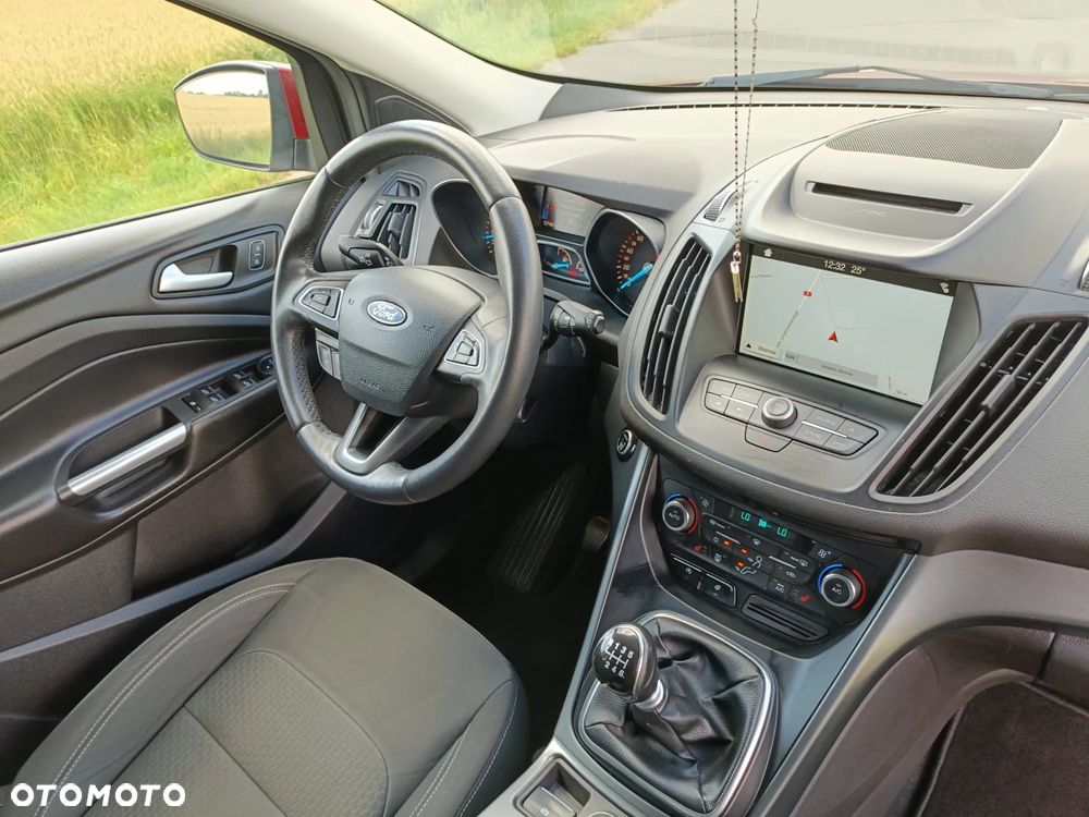 Ford Kuga - 13