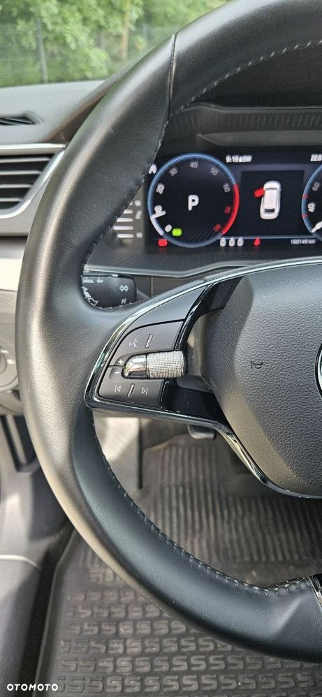 Skoda Superb 2.0 TSI Style DSG - 17