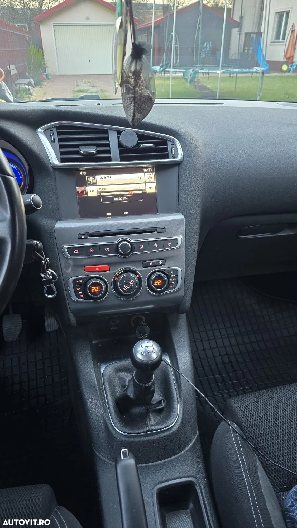 Citroën C4 - 8