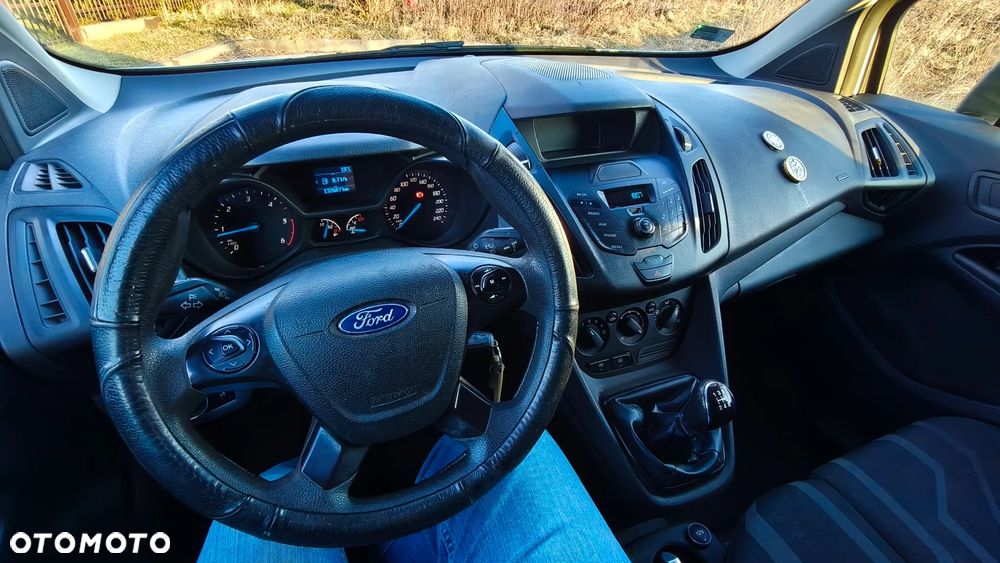 Ford Transit Connect - 21