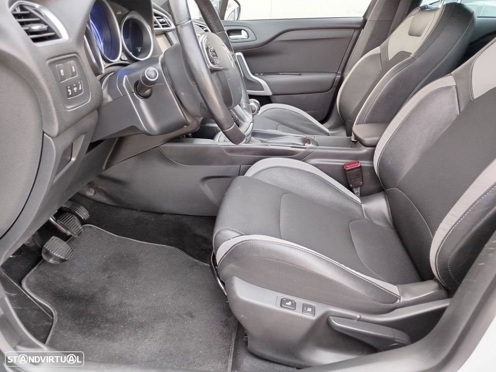 Citroën DS4 1.2 PureTech So Chic - 15