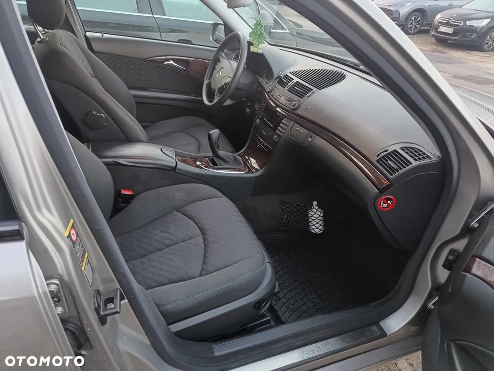 Mercedes-Benz Klasa E 220 CDI Classic DPF - 5