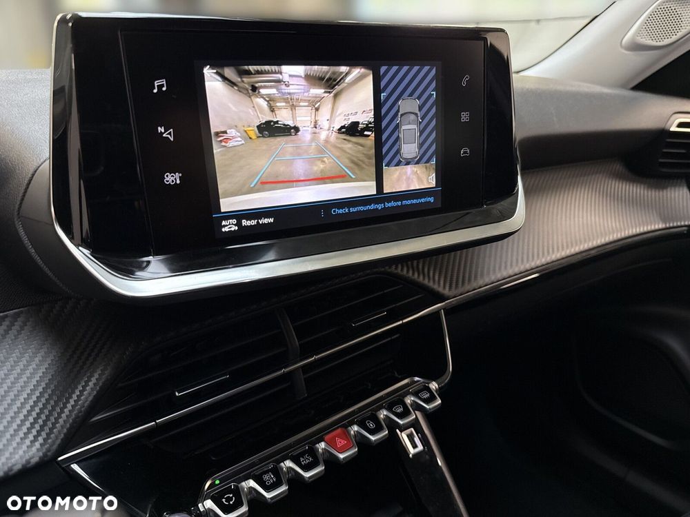 Peugeot 2008 1.2 PureTech Allure S&S EAT8 - 24
