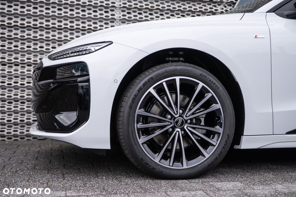 Audi A6 Sportback e-tron - 5