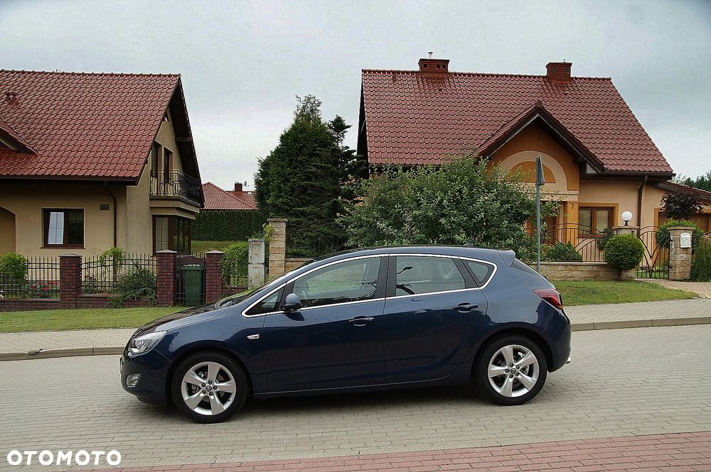 Opel Astra 1.4 Turbo Edition Sport - 5