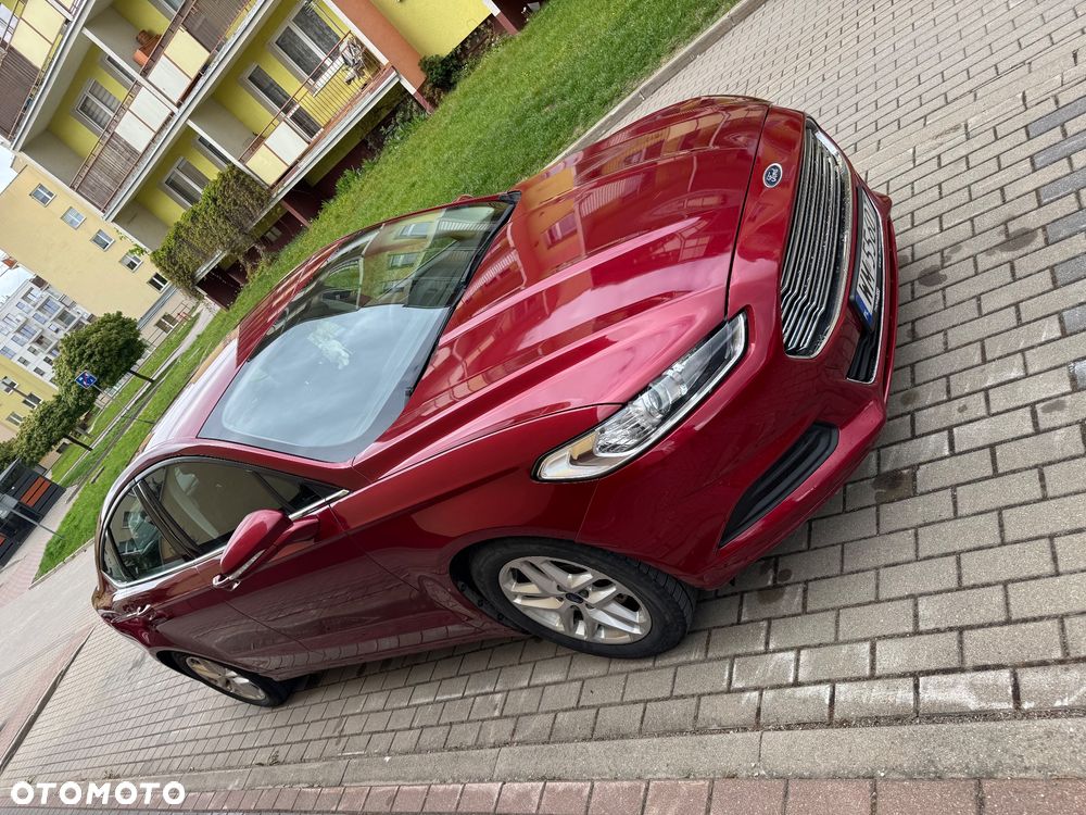 Ford Fusion - 4