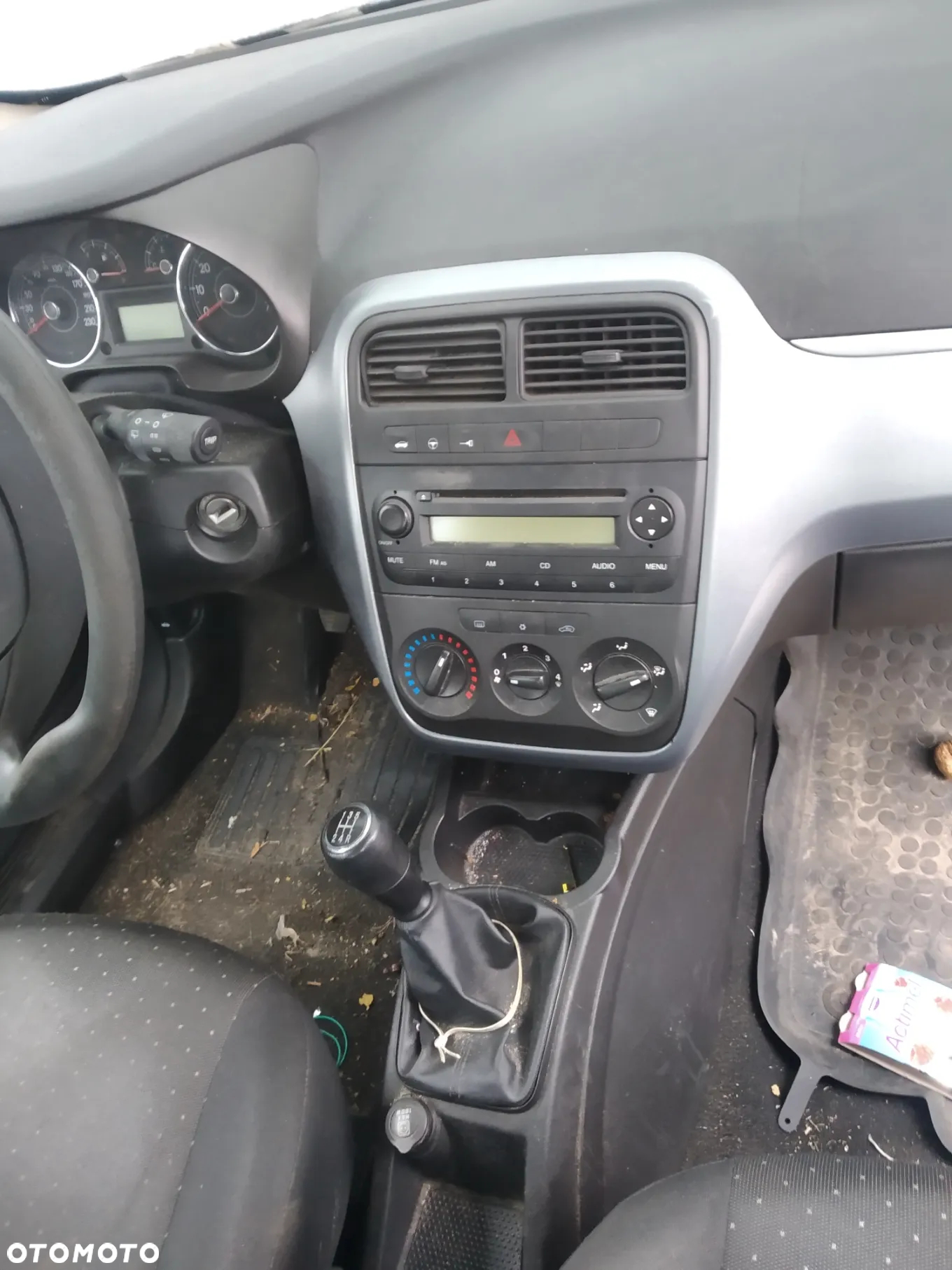 FIAT GRANDE PUNTO 05-09 1.3 MULTIJET - KLAPKA WLEWU PALIWA 249 - 22