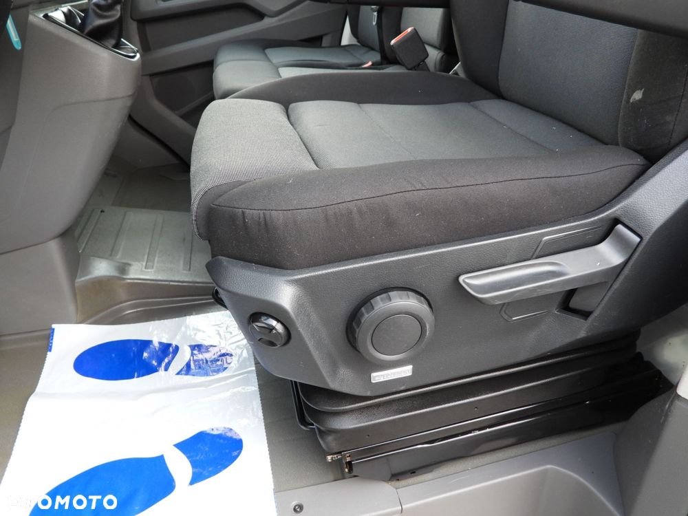 Volkswagen CRAFTER WYWROTKA TEMPOMAT BLIŹNIACZE KOŁA KLIMATYZACJA  180KM - 26