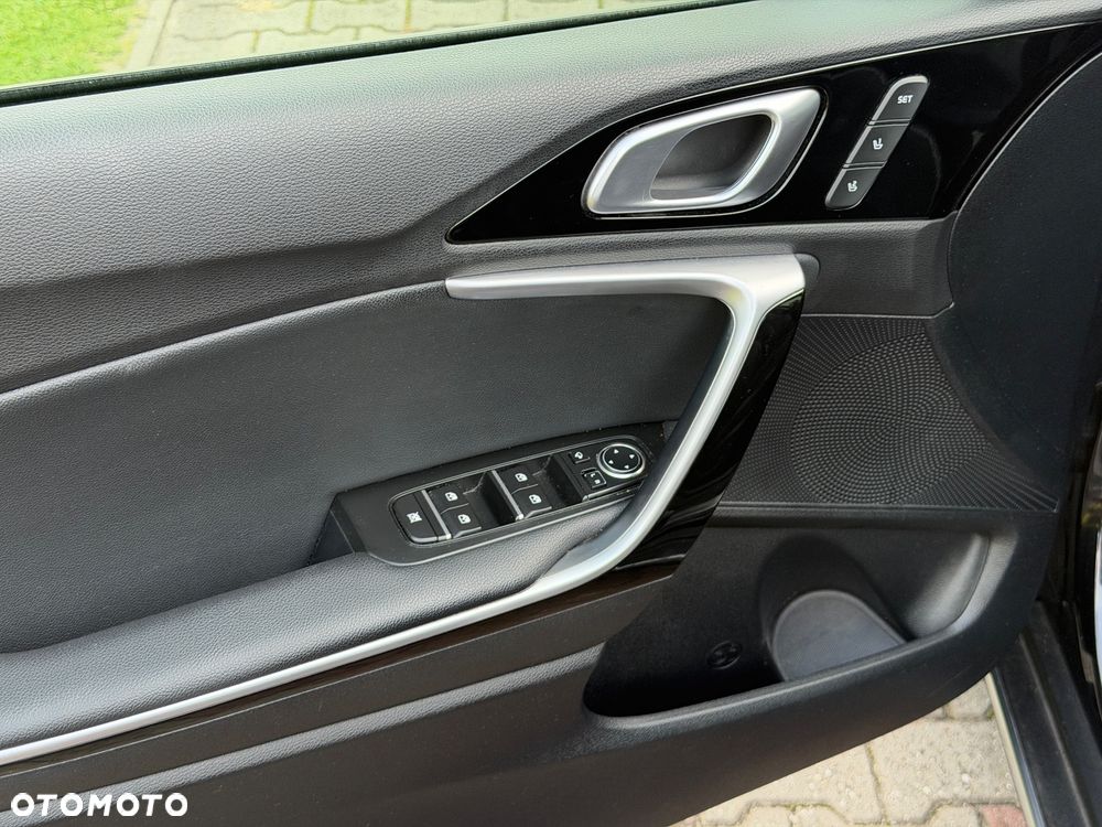 Kia XCeed 1.6 GDI DCT6 OPF Platinum Edition - 34