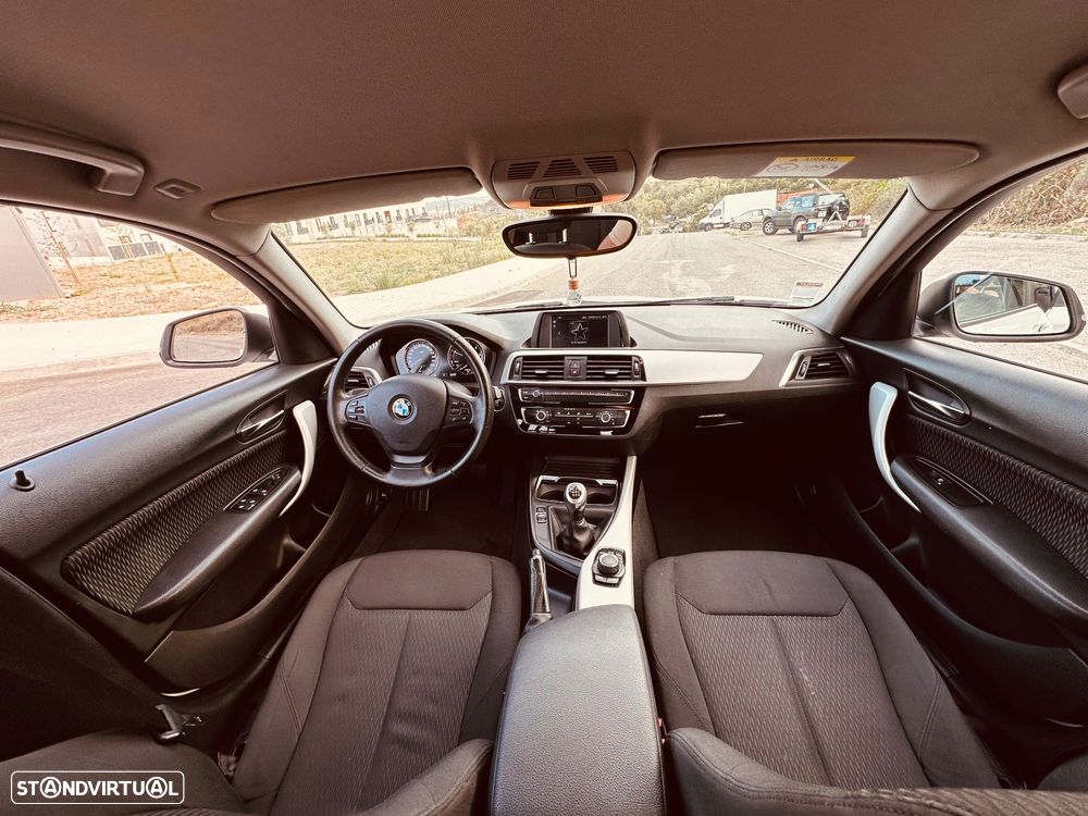 BMW 116 d Pack Desportivo M - 6
