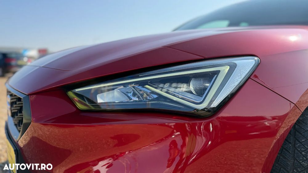 Seat Leon 1.5 eTSI OPF DSG FR Black Edition - 7