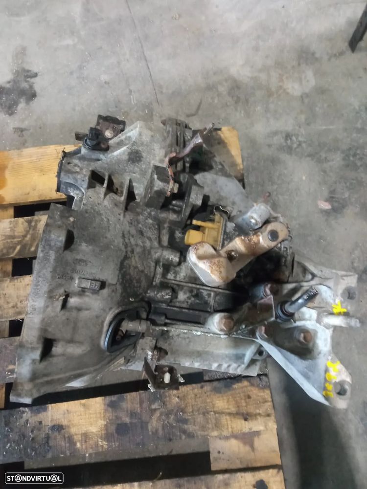 Caixa de velocidades Ford Transit 2.0 Di REF: 1C1R 7002 AL - 3