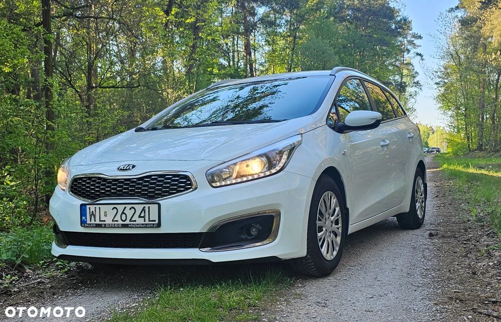 Kia Ceed 1.4 L Business Line - 2