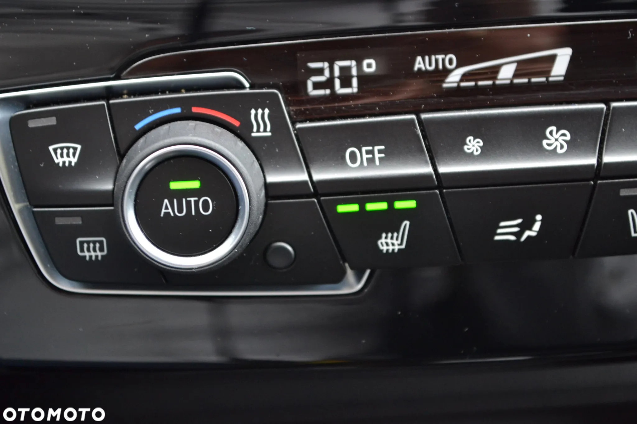 BMW X1 sDrive18i Advantage - 18
