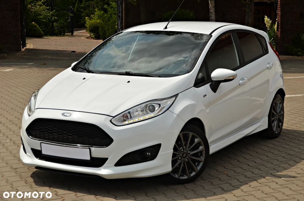 Ford Fiesta 1.5 TDCi ST&St Titanium - 14