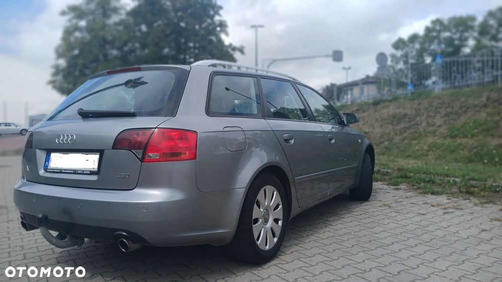 Audi A4 Avant 1.8T - 4