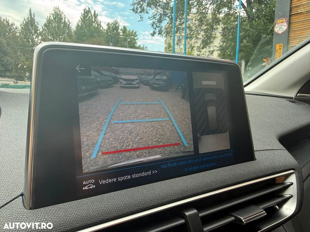 Peugeot 3008 BlueHDi 130 Stop & Start EAT8 Allure - 16