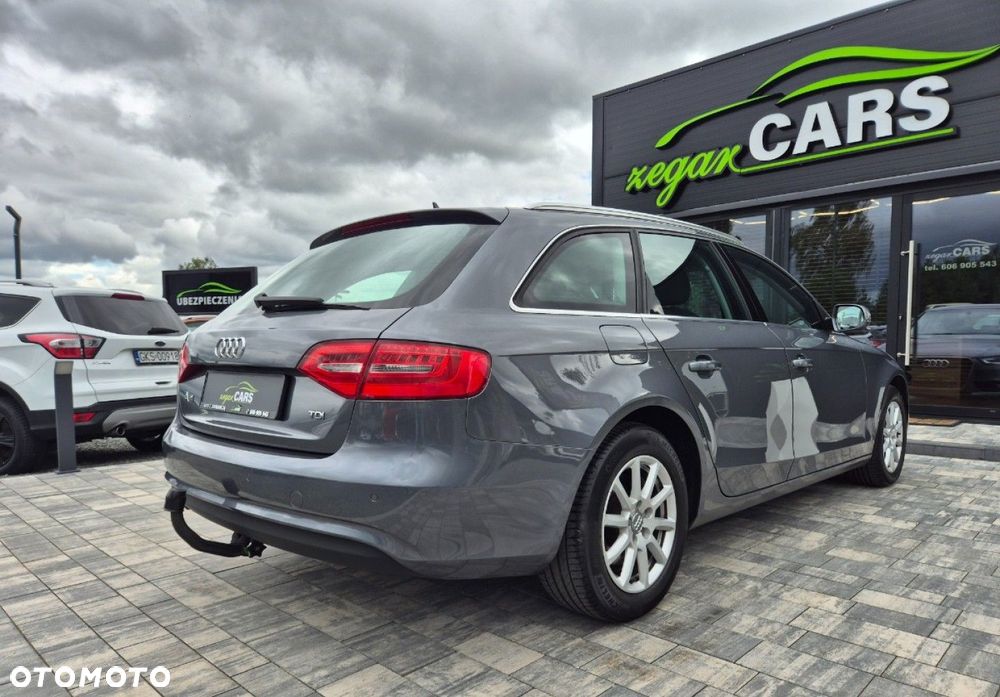 Audi A4 Avant - 30