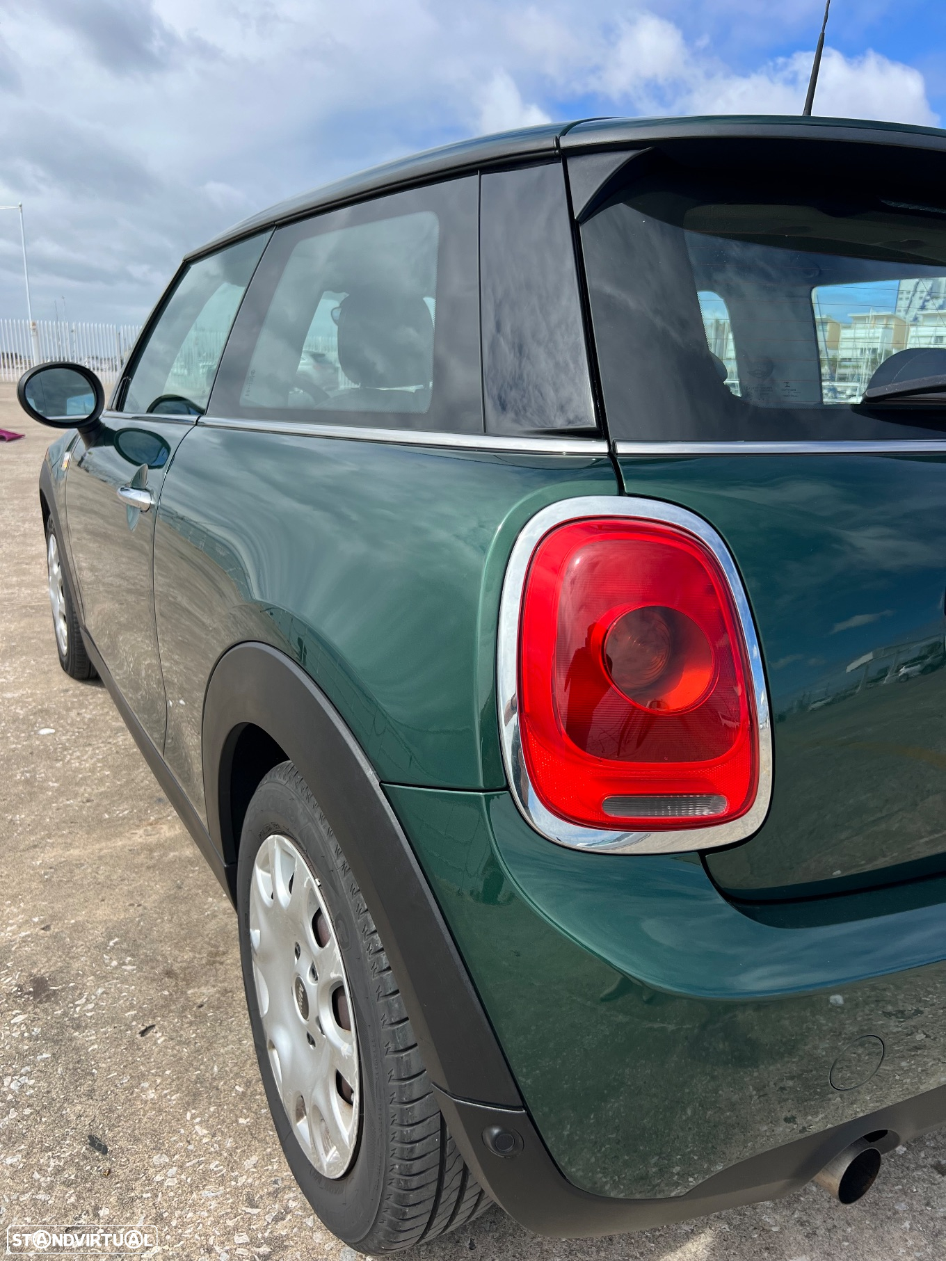 MINI 3 Portas One - 14