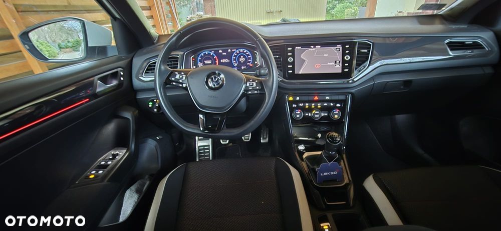Volkswagen T-Roc 1.5 TSI ACT Premium - 11