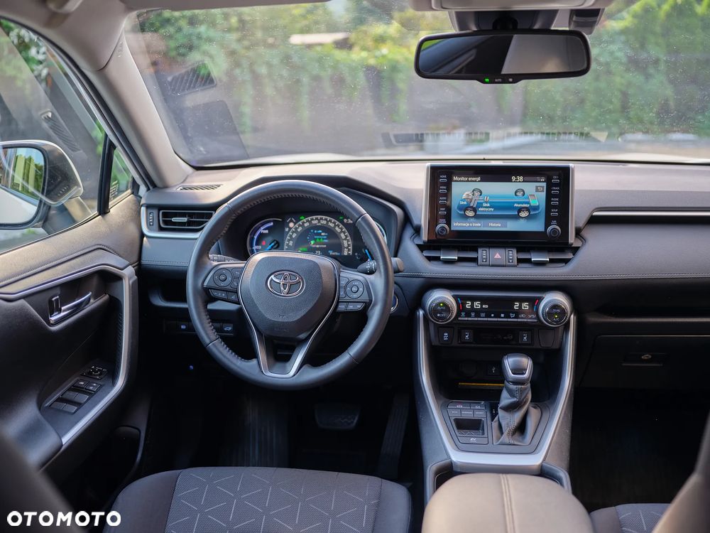Toyota RAV4 - 16