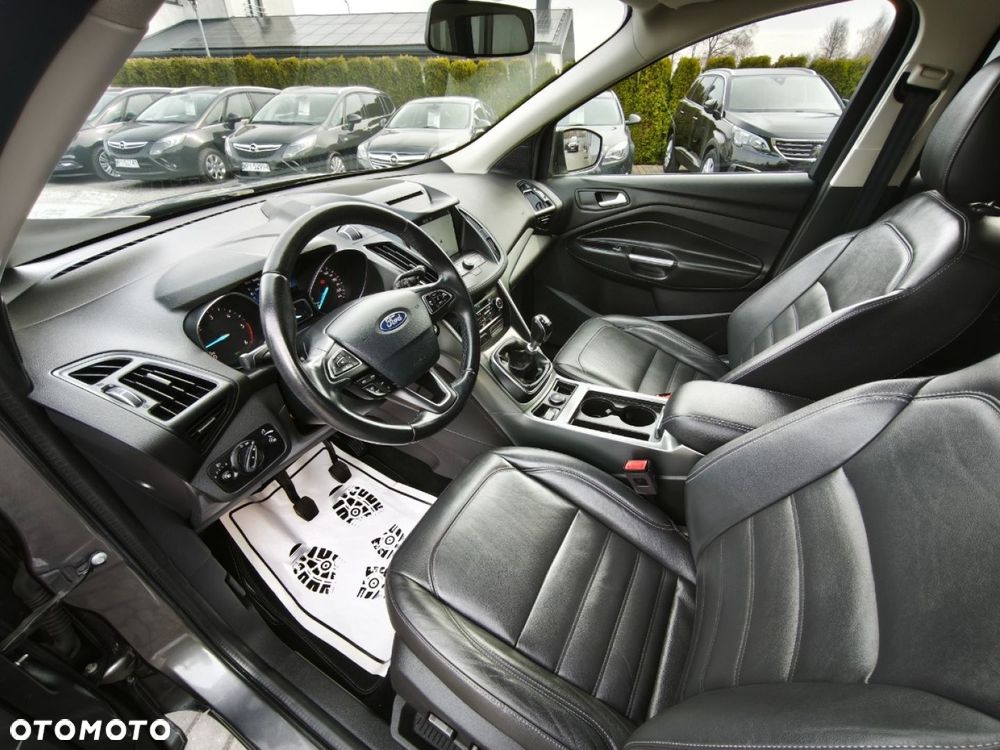 Ford Kuga - 7
