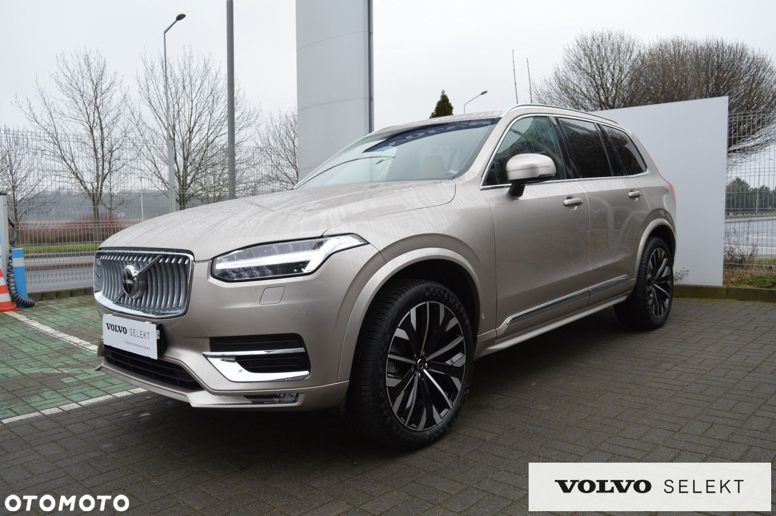 Volvo XC 90 - 4