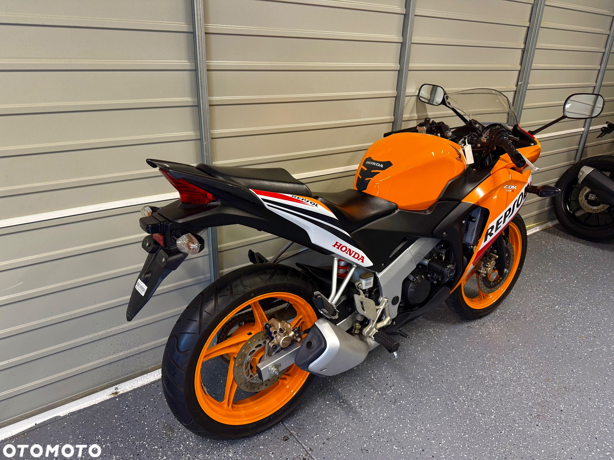 Honda CBR - 3