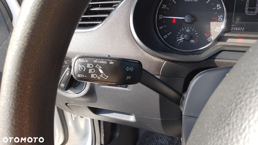 Skoda Octavia 1.6 TDI Edition - 14