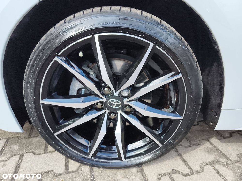 Toyota Corolla - 16
