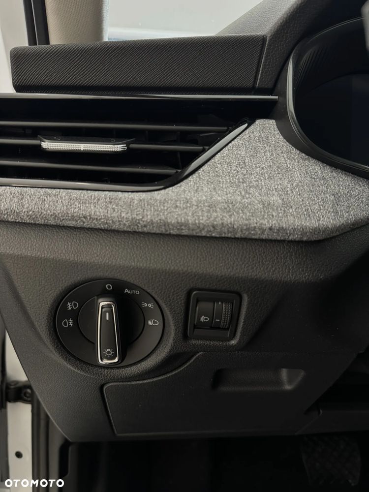 Skoda Kamiq 1.5 TSI Drive DSG - 22