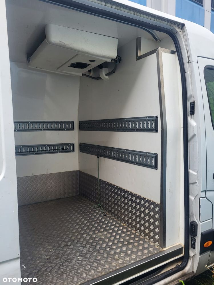 Opel Movano - 11