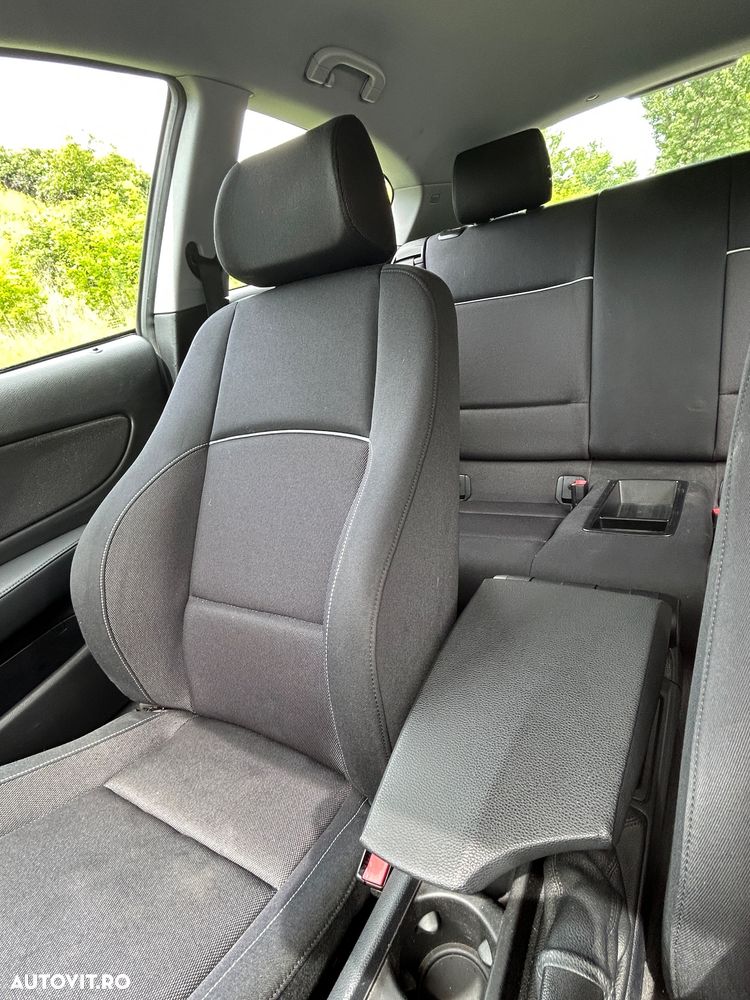 BMW Seria 1 118d - 16