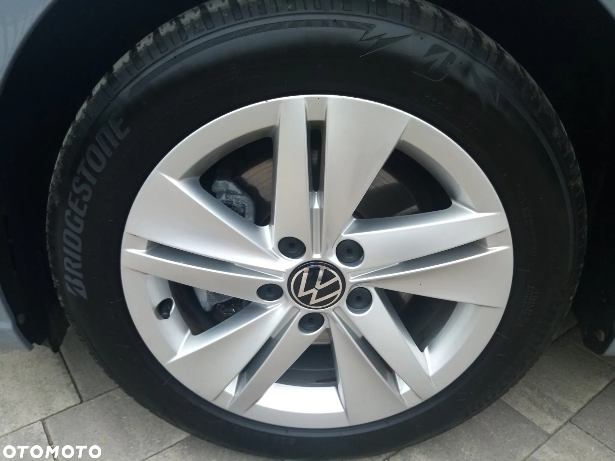 Volkswagen Golf - 18