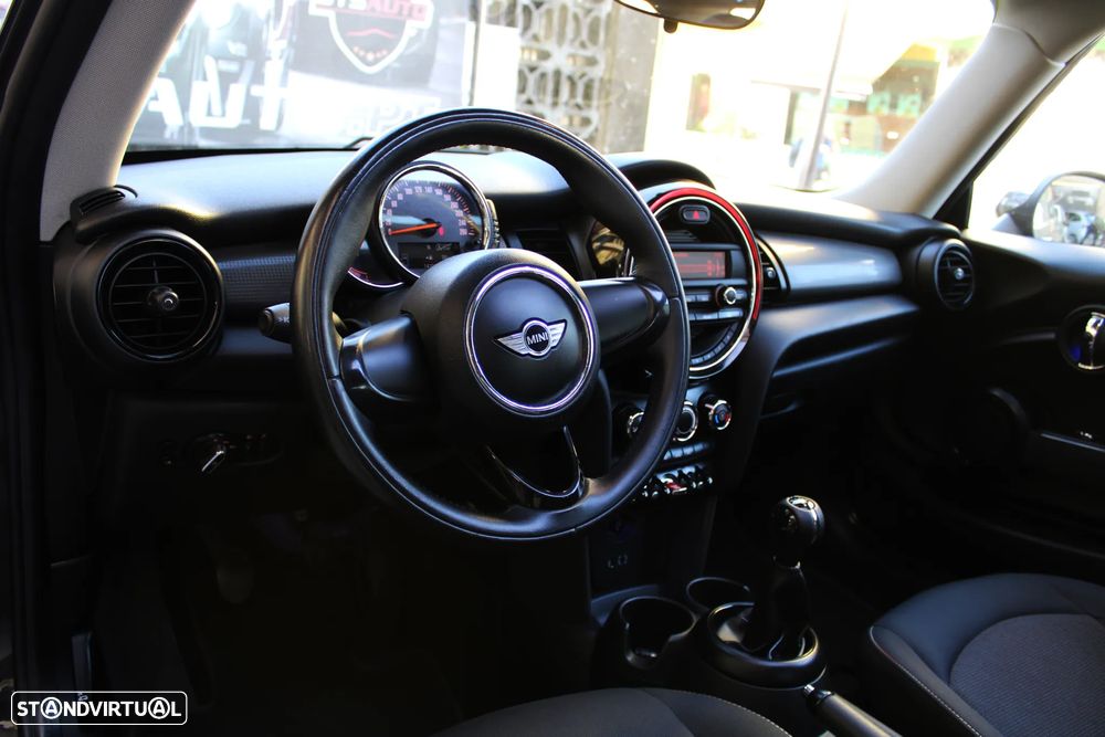 MINI 3 Portas Cooper D Metropolitan - 20