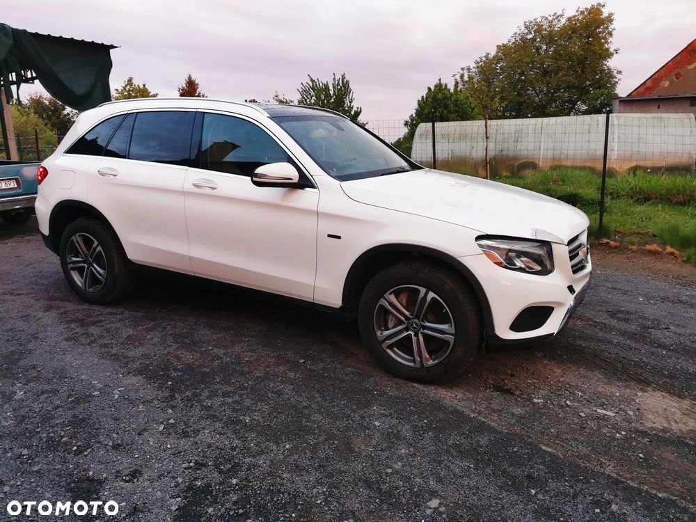 Mercedes-Benz GLC - 3