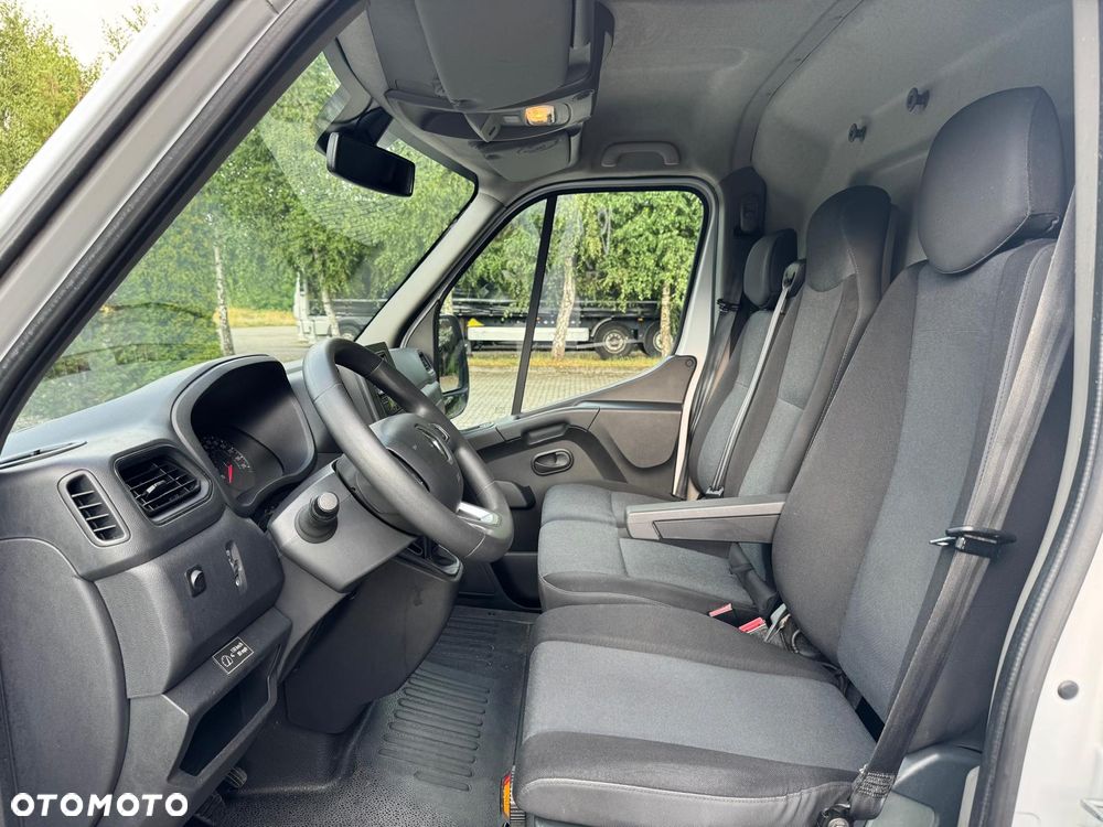 Renault Master - 10