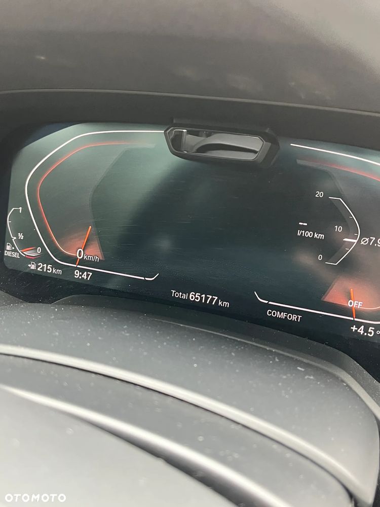 BMW X5 xDrive40d mHEV - 10