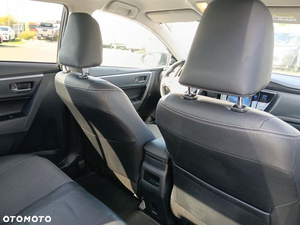 Toyota Corolla 1.6 Prestige MS EU6 - 12