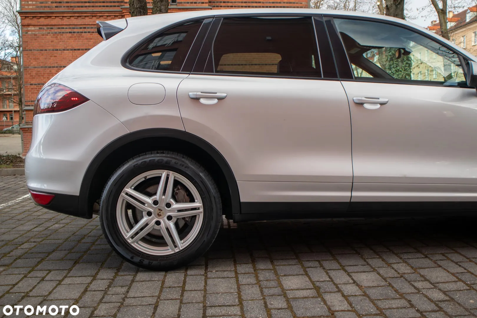 Porsche Cayenne - 10