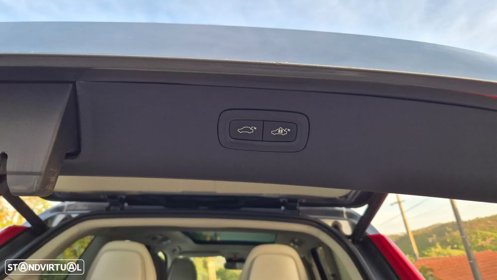 Volvo XC 90 2.0 D4 Inscription - 24