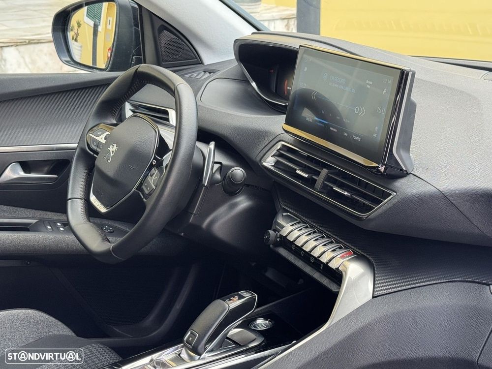 Peugeot 3008 1.5 BlueHDi Allure EAT8 - 28
