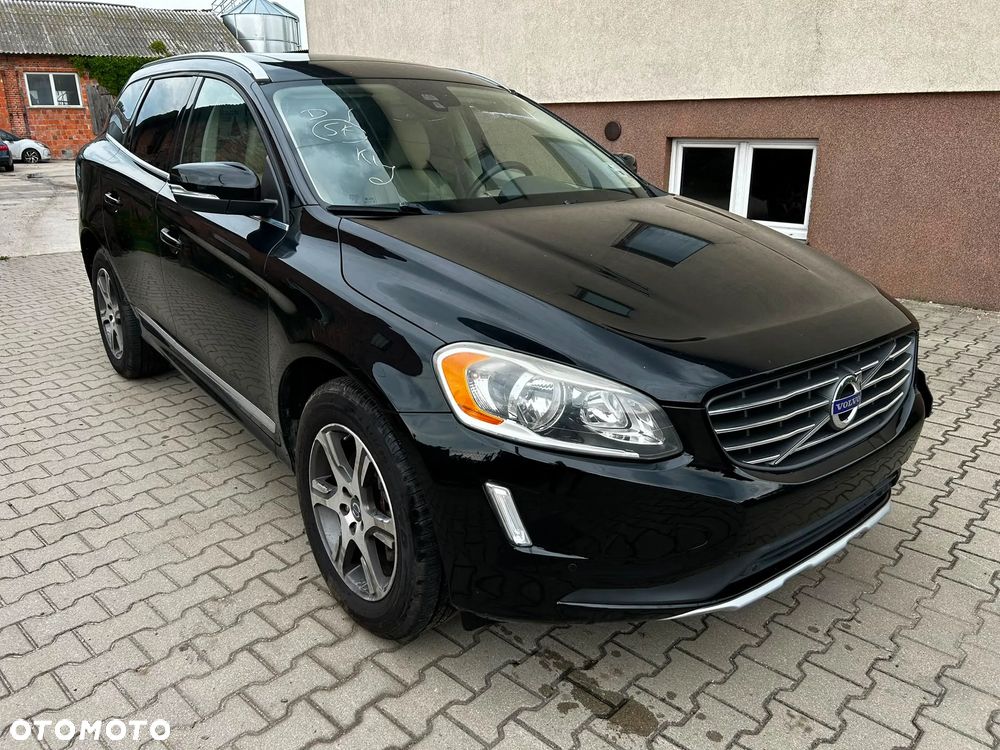Volvo XC 60 T5 Geartronic Momentum - 1