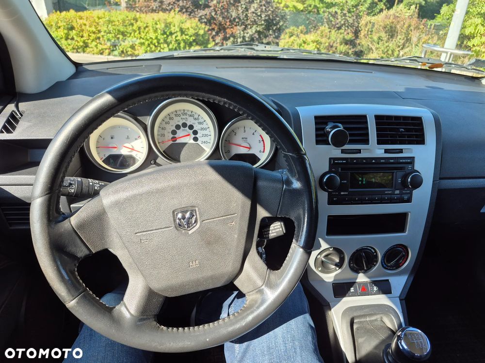 Dodge Caliber 2.0 CRD SXT - 8