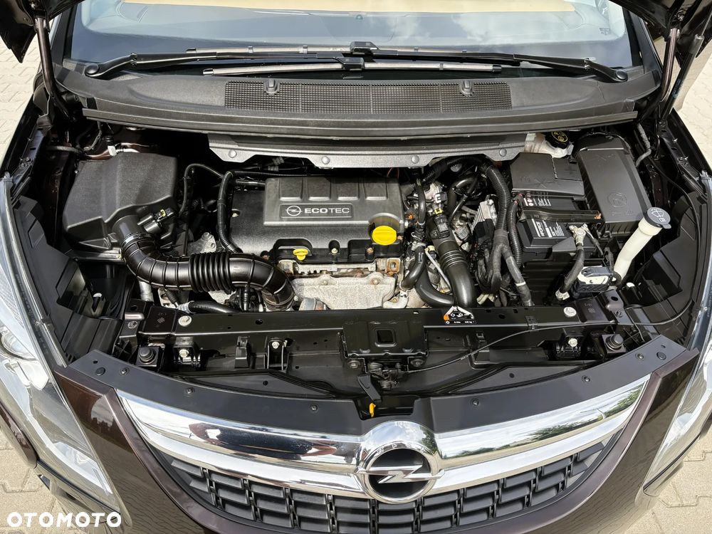 Opel Zafira - 38