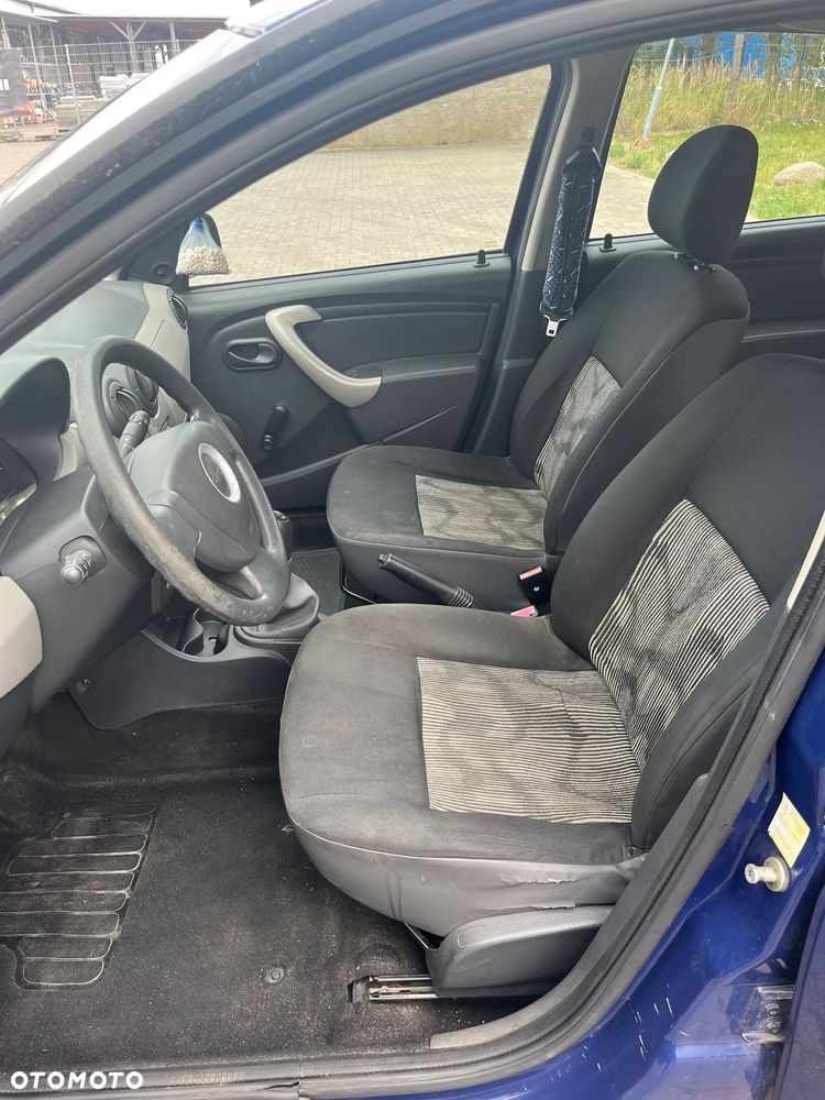 Dacia Sandero 1.4 MPI - 12